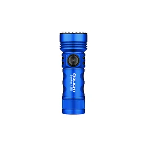 Blaue Olight Seeker 4 Mini LED Taschenlampe in Frontansicht mit ergonomischem Griff für Outdoor und Camping