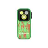 Grüne Olight Oclip Pro Clip-Taschenlampe mit roten Farbspritzern in Frontansicht für Outdoor und EDC