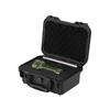 Grüne Olight Marauder Mini 2 Taschenlampe im geöffneten schwarzen Outdoor-Schutzkoffer mit Schaumstoffeinlage für Transport