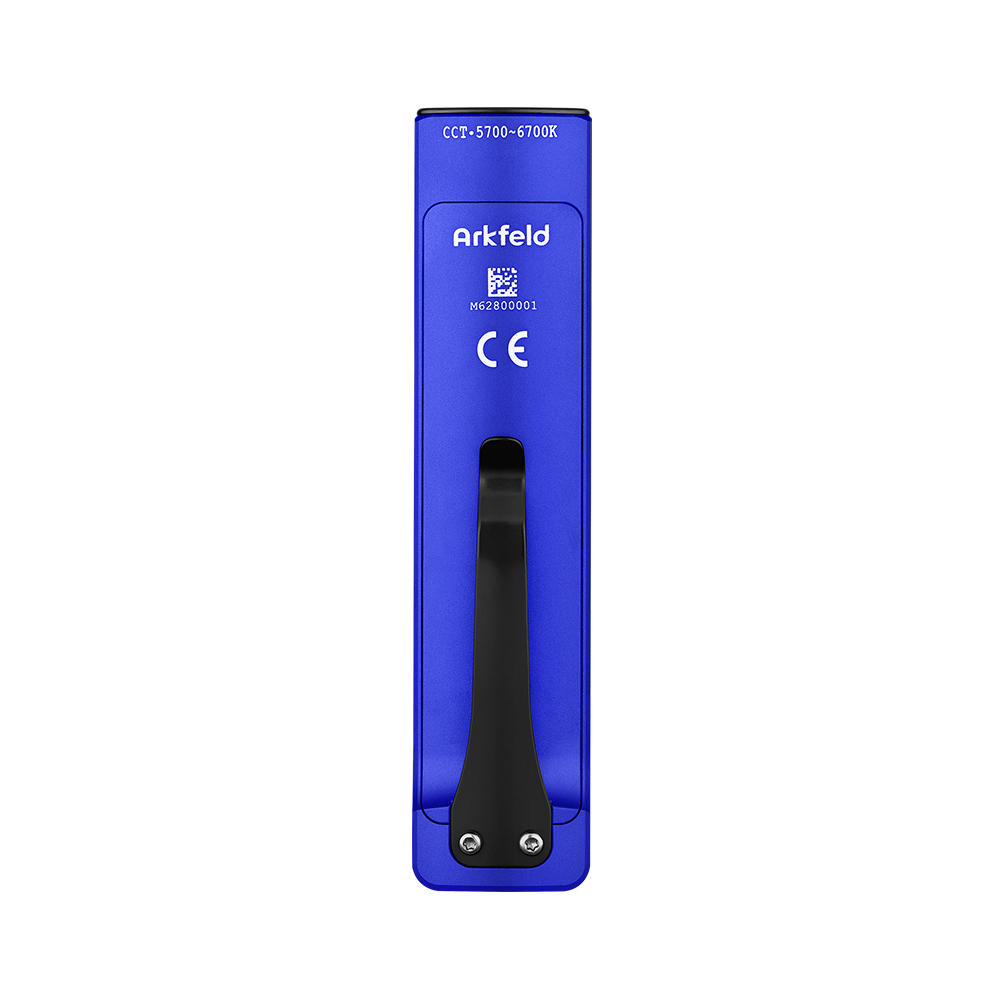 Olight Arkfeld EDC Taschenlampe mit dualer Lichtquelle weißes Licht und grüner Laser