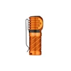 Olight Orange Perun 3 Mini Taschenlampe, Seitenansicht, mit Textur und Taschenclip, für Wandern und Camping