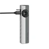 Olight ArkPro Arbeitsleuchte in Silber/Grau, Seitenansicht mit Ladekabel, Drehregler, UV-Licht und Laser.