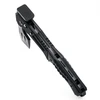 Schwarze Olight Oclip Pro Camping-Axt in Rückenansicht mit texturiertem Griff für Outdoor- und Bushcraft-Einsatz