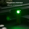 Kompakte EDC-Taschenlampe mit grünem RGB-Licht für Umgebungs- und Signalbeleuchtung im Outdoor-Einsatz.