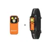 Olight orange Perun 3 Mini Stirnlampe mit Kopfband und eine rechteckige Mehrzwecklampe mit LEDs für Outdoor- und Arbeitsbeleuchtung.