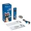 Olight Arkfeld Pro Taschenlampe mit 3 Lichtquellen, Verpackung, Handbuch, Zubehör auf weißem Hintergrund.