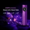 Olight ArkPro EDC Taschenlampe in Nebelviolett mit 1500 Lumen und UV-Licht stehend auf violetten Kristallen im Studio.