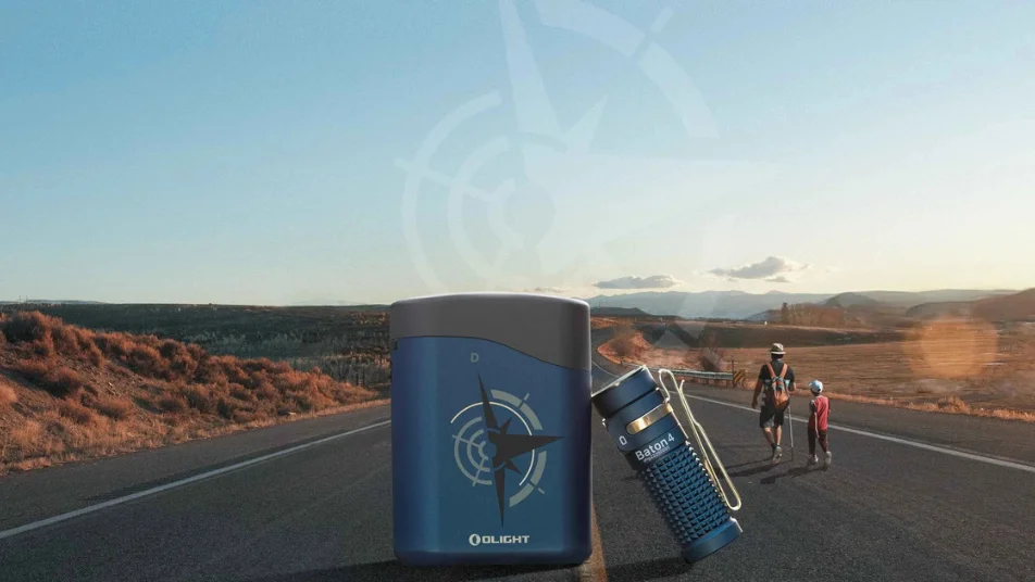 Olight Baton 4 Premium Kit bietet 1300 Lumen und dient als kompakte Ladestation für unterwegs
