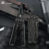 Schwarzes HX Outdoors Multitool aufgeklappt als Zange und zusammengeklappt auf taktischer Ausrüstung