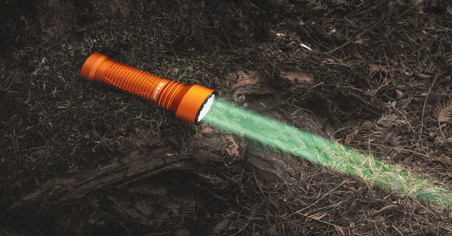 Javelot Mini Überblick | Eine EDC- Taschenlampe mit großer Leuchtweite