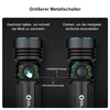 Olight Seeker 4 Pro Schwarz mit großem Metallschalter, Helligkeits- und Akkustandsanzeige für einfache Bedienung.
