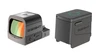 Zwei schwarze Q-Sight Zielfernrohre mit grünen Akzenten, eines mit Display, das andere mit orange-grüner Linse.