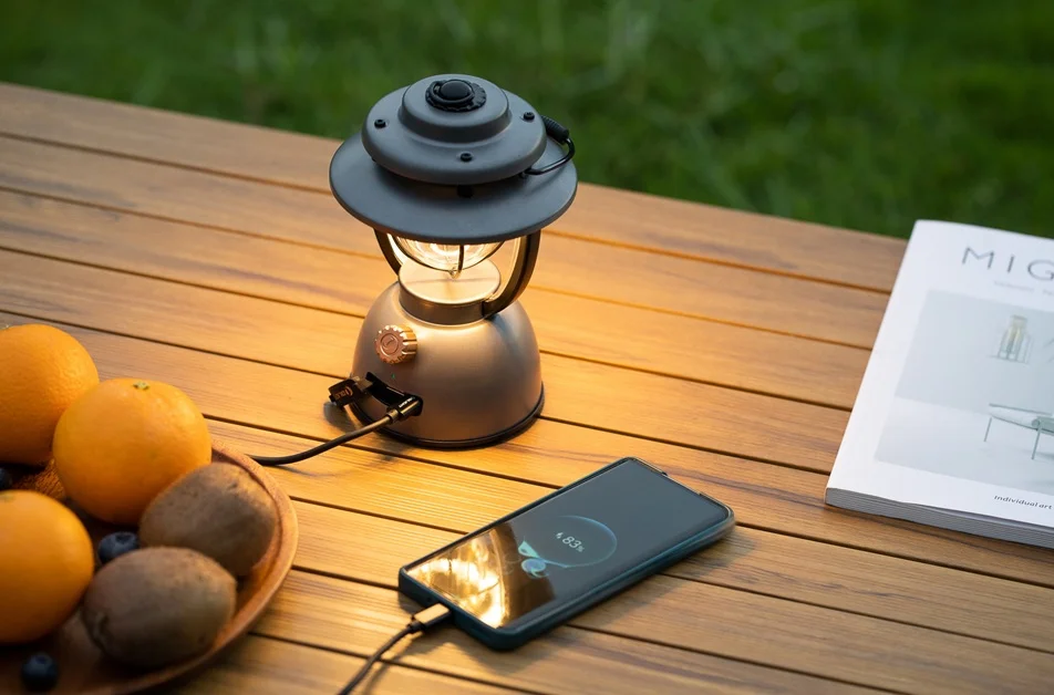 Das perfekte Geschenk für jeden Heimwerker : Olight Licht Praktisch, Robust, Genial