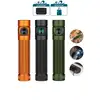 Olivgrüne Taschenlampe mit schwarzem Clip, Leuchtfunktion für Outdoor, Camping und Notfälle