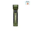 Grüne Olight Seeker 4 Pro Taschenlampe in Frontansicht mit rutschfestem Griff für Outdoor und Camping