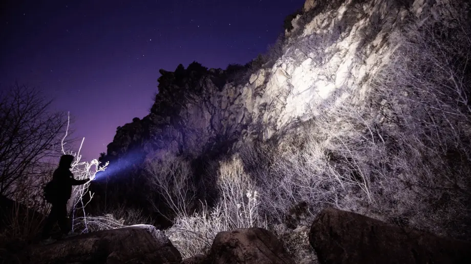 Taschenlampe Strahl Entfernung erklärt: Lumen, Candelas und Lux einfach erklärt